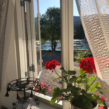 Bakarstuo, Utpa Neset Villa Trofors Екстериор снимка